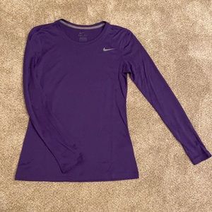 Women’s Long Sleeve Nike Shirt Size S